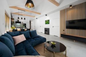 Large holiday home, swimming pool, sauna, jacuzzi