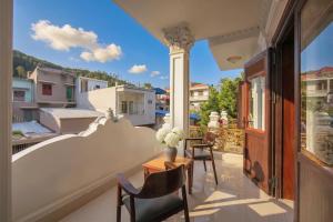 Rose Wood Cat Ba Villa