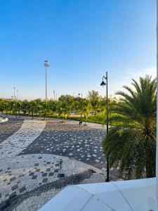 Golden Sea Hotel - Grand World Phú Quốc