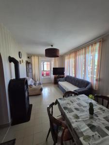 Ország Apartmanház