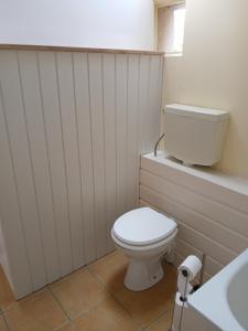 Charmante petite maison avec terrasse et jardin