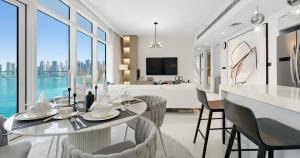 Luxury 3BHK & Maid Sea View & Private Beach