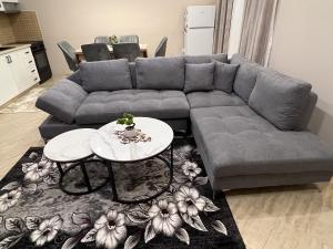 Mountain View Apartment
