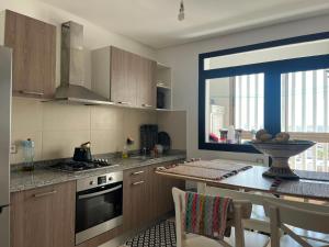 Prestigia Plage des Nations appartement F3 avec suite parentale,2 chambres, salon-séjour, terrasse et 2 salles de bains