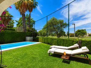 Villa independiente, vistas a golf, cerca playa
