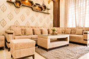 Entire 3BHK Villa for Families & Groups with Kids Play Area