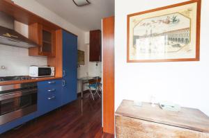 De Angeli Cozy Apartment- Youhosty