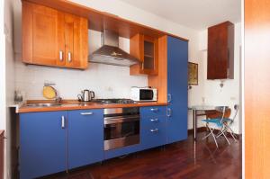 De Angeli Cozy Apartment- Youhosty