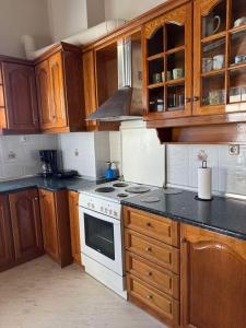 Nerea Apartment Kalamata- Cozy stay near the beach
