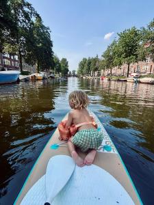 Lovely spacious canal house in Amsterdam
