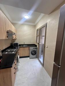 Ousra Home