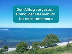 Meerglück am Beltblick Fehmarn - FeWo mit Sauna, Blick auf Ostsee und Leuchtturm, nur 150 m zum Meer