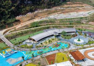 Moc Chau Island - Mountain Park and Resort