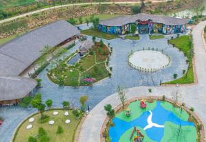 Moc Chau Island - Mountain Park and Resort