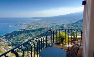 VILLA FLAVIO-Panoramic Boutique Rooms & Wellness