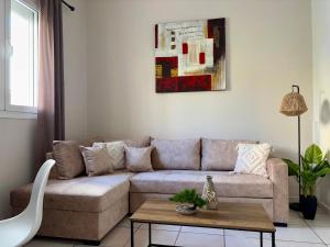 Apricot Apartment
