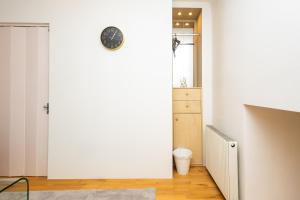 Boutique Vienna Apartment l With AC l Stylish And Spacious