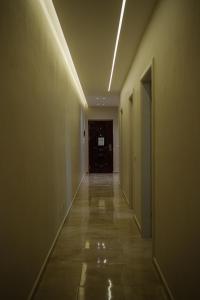 Art vacation apartment for 7 guests in Durrës city center