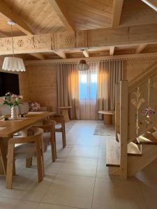 Pod Brzegiem - Luxury Chalets