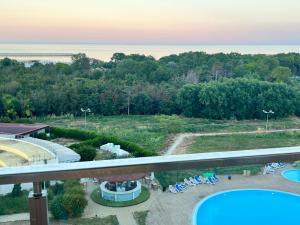 Studio Cris Sea View in Blaxy Residence