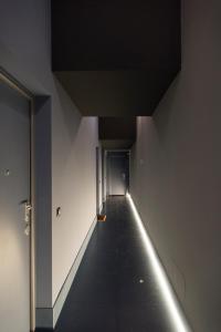 Youhosty - Lambro12