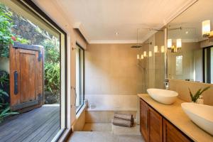 Coco Oasis - Balinese Retreat,Private Pool , Tropical Garden