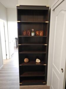 Luxury Single Suite with a closet, ensuite bathroom & laundry & dining space & kitchen