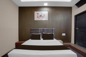Hotel O 7 Seas