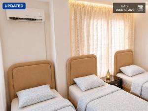 Appartement 3 chambres moderne pres Hilton mer centres commerciaux et Gare TGV mobilier neuf