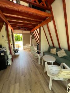 The One House Chalet