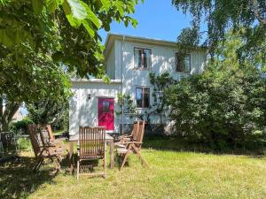 8 person holiday home in MÖRBYLÅNGA