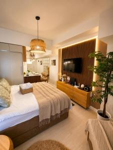 Sky26 Stays by Paula & Hudson Barbados Tower 2614 Azure North Pampanga