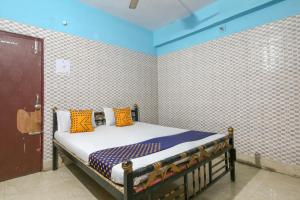 Hotel O Rajdhani rest house