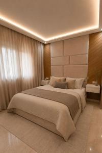 Modern & Cozy Duplex - Close to Everything!