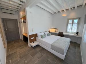 Myrto Hotel