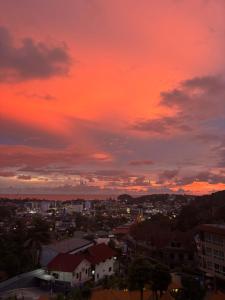 Mountain Seaview Luxury Apartments