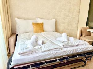 Luxury Apartment with Balcony LEGRAND