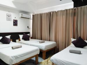 Natol Homestay - Riverbank Suites High Rise City Centre