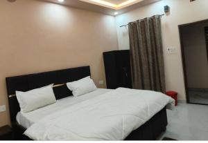 Classic Maa Parvati Home Stay
