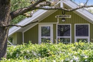 Cozy Holiday Cabin Near Grindsted