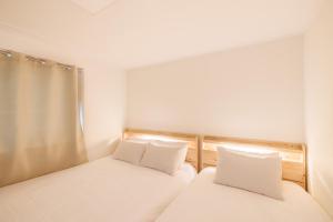 Anguk House # Private 2F-3F Rooftop # Gyeongbokgung 1min # Bukchon