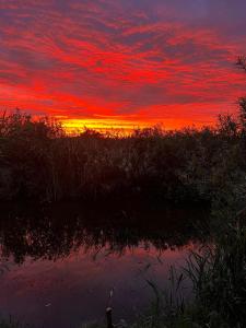 Sielanka nad jeziorem- prywatny domek blisko morza