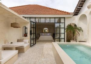 2BR Private Pool Bocami Suites by Orivista