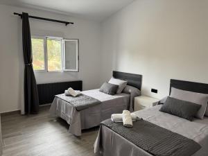 Villas de lujo - El Descanso Cazorla - Piscina, Barbacoa, Terraza y Parking incluido