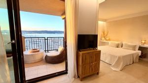 Oasis VIP Club - Boutique Studio