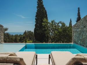 Doci Kelios - Serenity Suites with Private Heated Pools, by ZanteWize