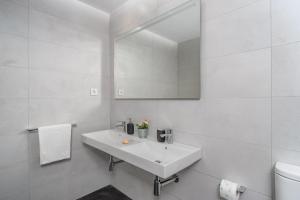 Fuengirola Beach & City Center Apartment