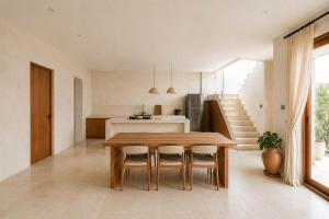 Velvet Rose by Amaar Bali - 3 Minutes to Balangan & Dreamland Beach