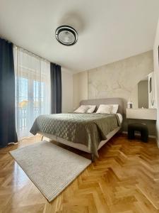 Kristina Apartments