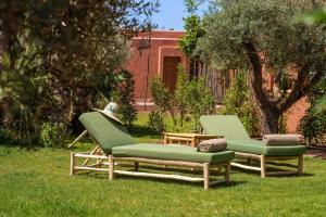 Oasis lodges